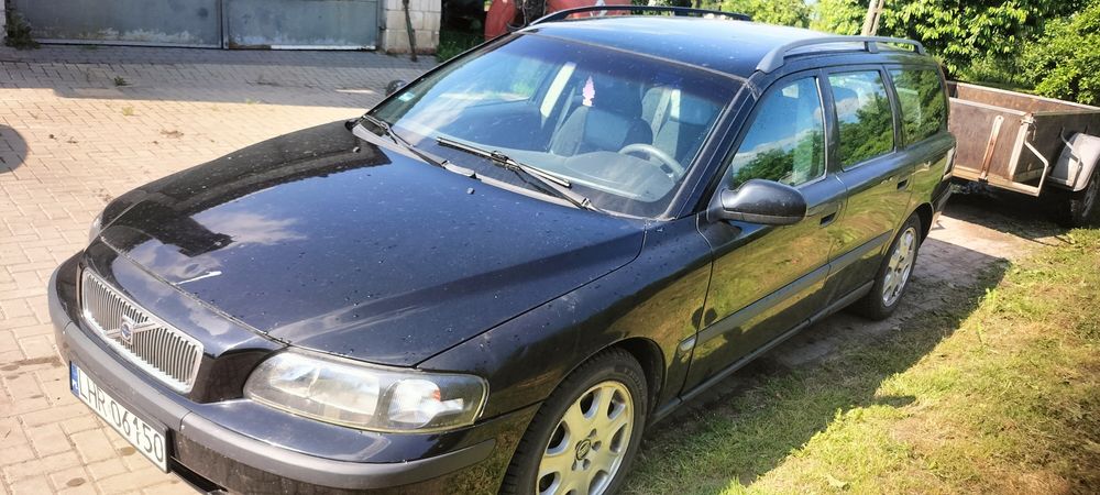 Volvo v 70 2000r  2.5 tdi