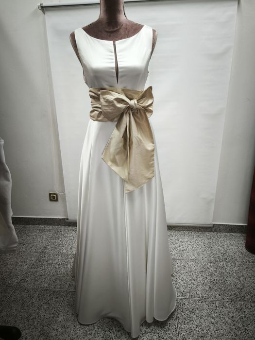 Vestido de noiva novo - 36