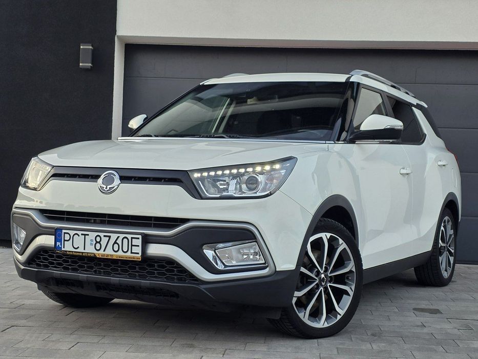 SsangYong/KGM XLV bezwypadkowy /KAMERA/ navi/ ALUFELGI 18"/ ledy/ FAKTURA VAT 23%/ 2017
