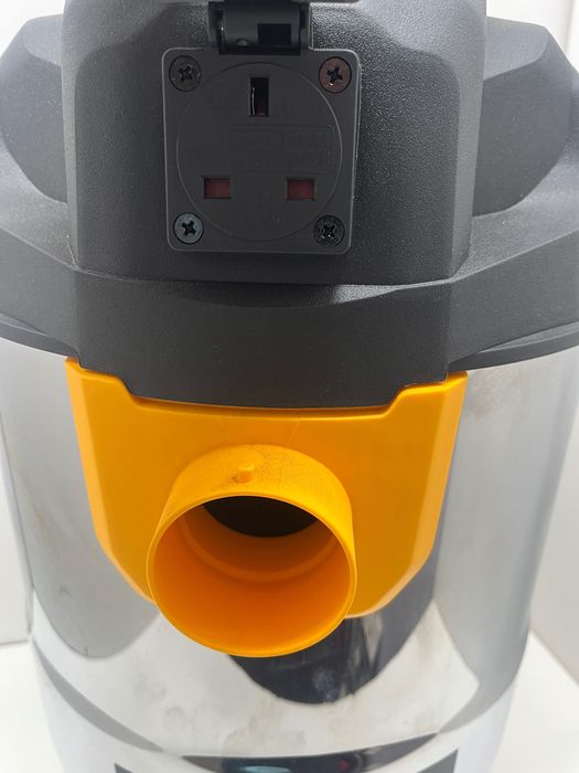 Odkurzacz przemysłowy Titan TTB777VAC 1500 W 40 L sucho mokro gw12m fv23