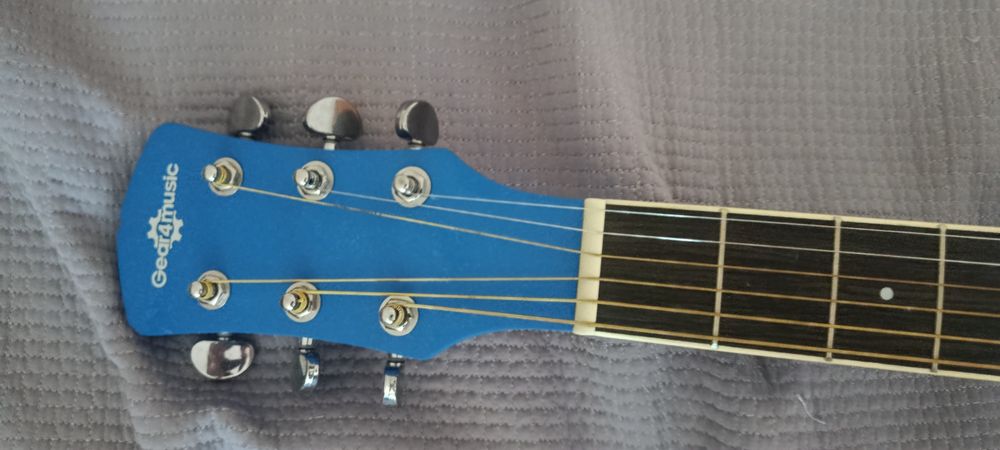 Guitarra Eletroacústica Single Cutaway