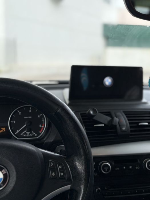 BMW 118 — fotografia 7