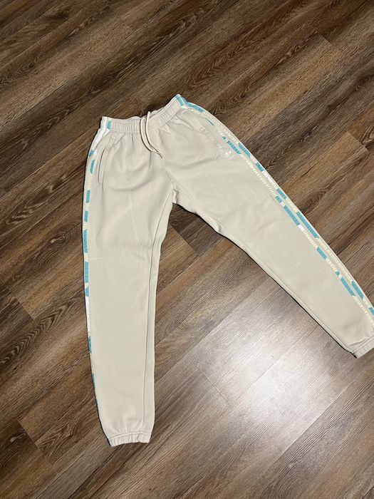 штани спортивні adidas