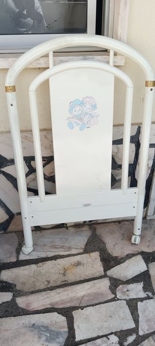 Cama/berço criança com Rodinhas