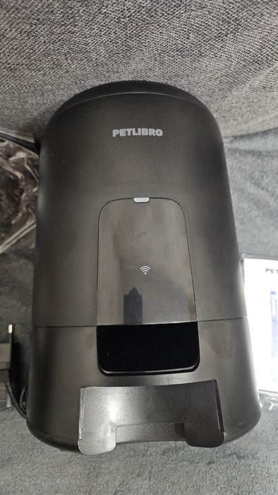 Автоматична Wi-Fi годівниця PETLIBRO Air PLAF108 2L для котів та собак Нова