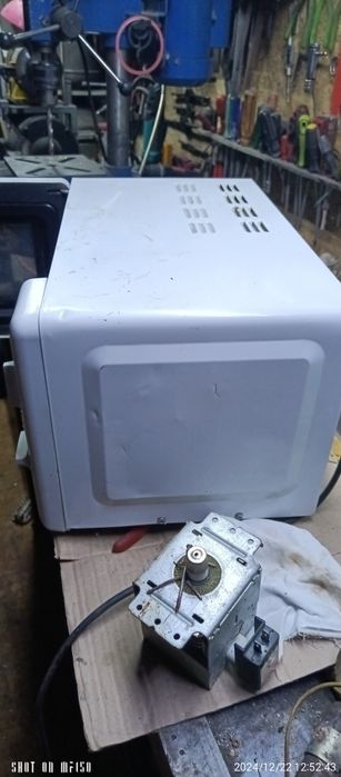 Мікрохвильова піч