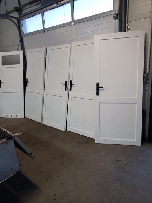 Drzwi sosnowe wewnętrzne