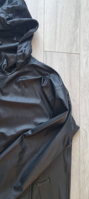 Helly Hansen XL.