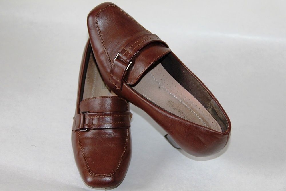 Sapatos Semi Novos nº37