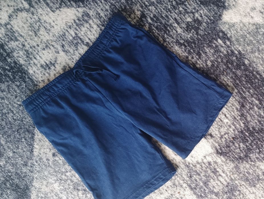 Брендовые темно синие,  тканевые шорты на мальчика H&M