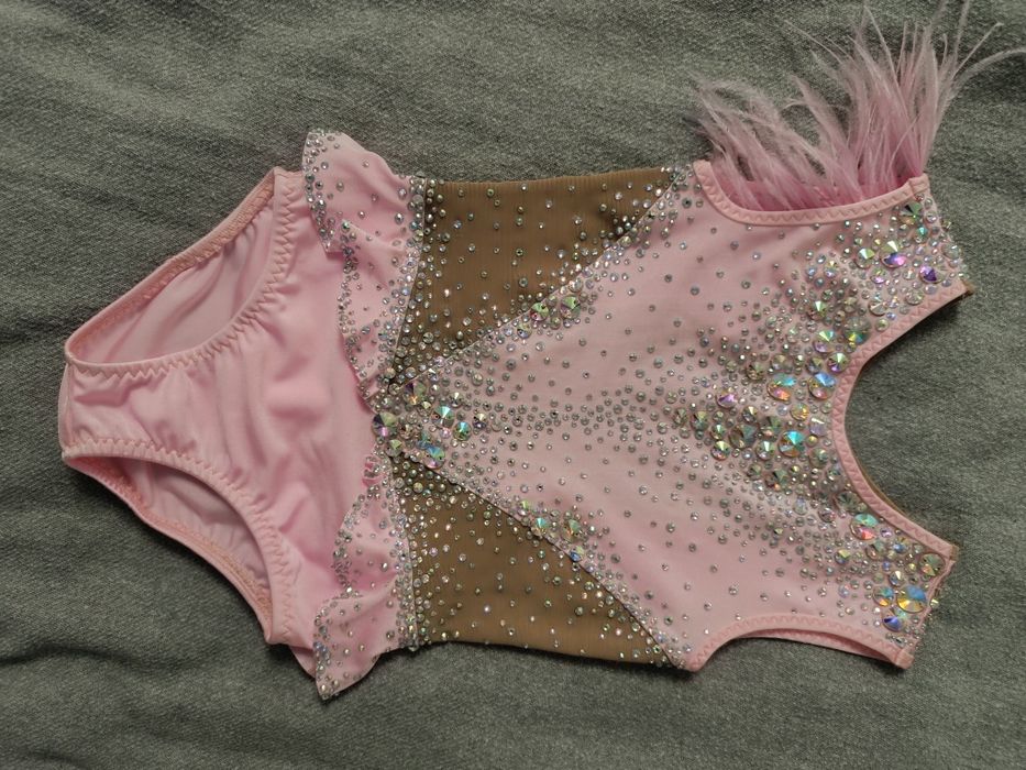 Продам НОВИЙ купальник для художньої гімнастики 122-134см