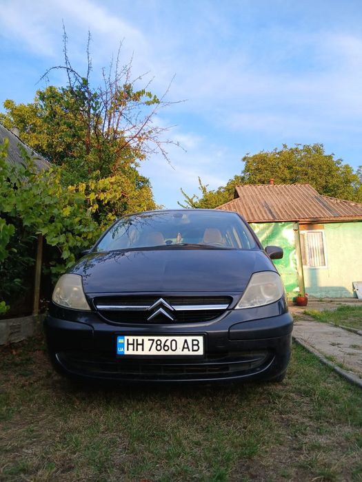 Продам Citroen c8