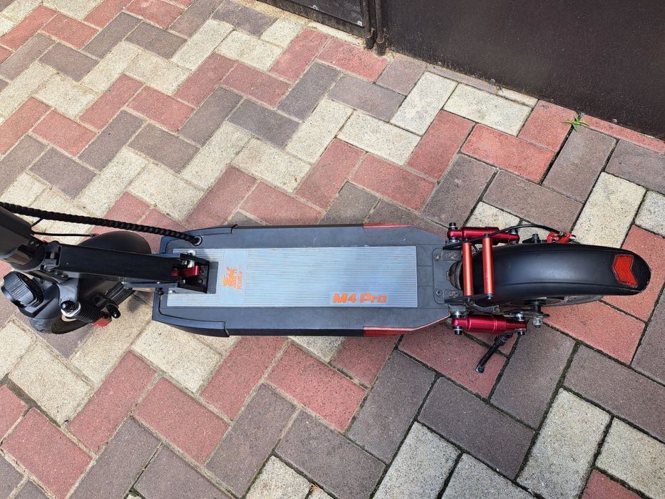Електросамокат Kukirin m4 pro