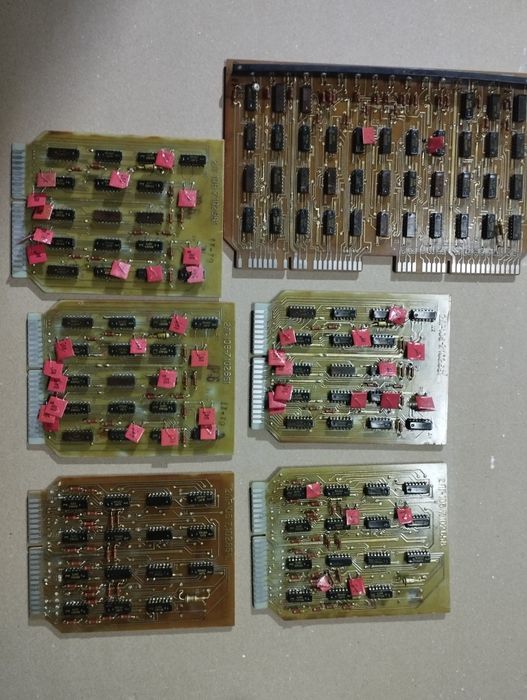 Плати СССР, радіодеталі, КМ155л3а