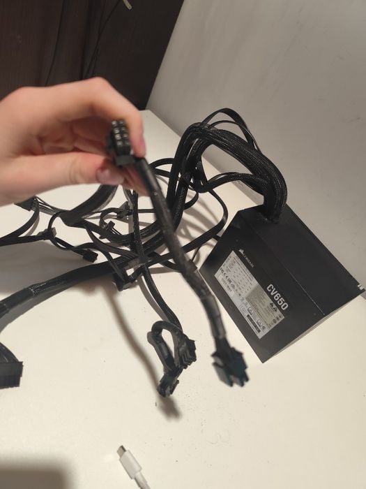 Zasilacz Corsair cv650w