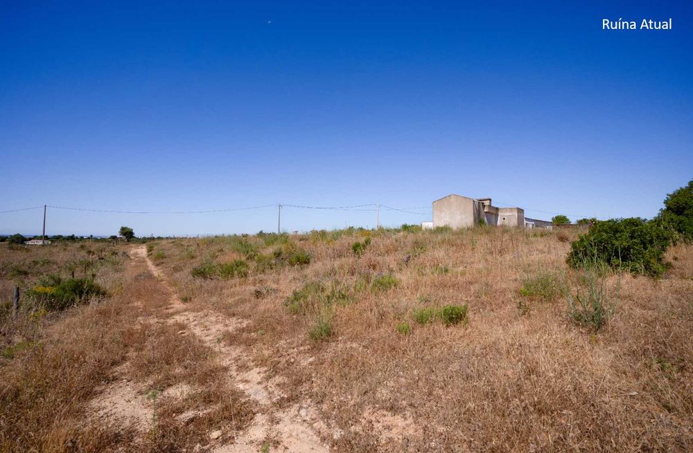Terreno à venda em Caliços - Conceição - Faro
