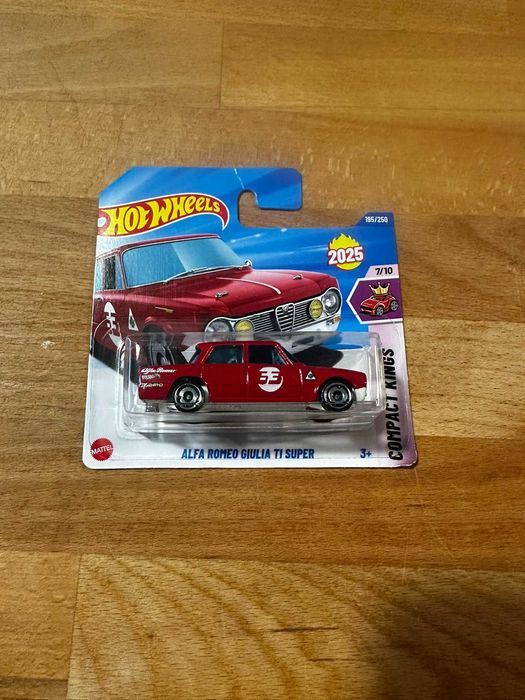 Hot Wheels Alfa Romeo Giulia TI Super