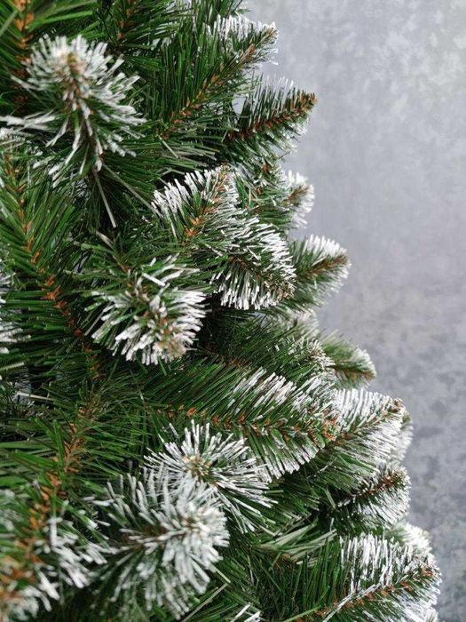 Штучна ялинка зелена з білими кінчиками Снігова Королева Різні Розміри