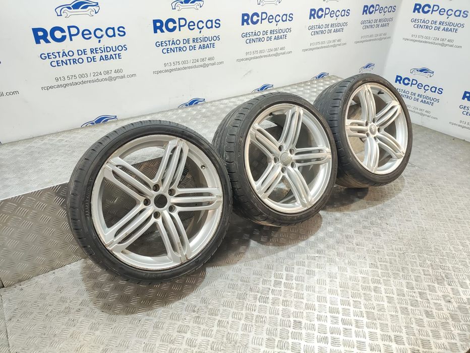 Conjunto de Jantes 19 Originais S-Line SLine Audi A5 8T S5 RS05 9J
