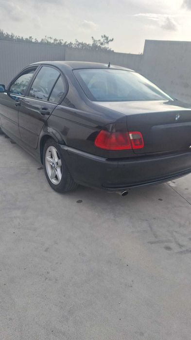 BMW 320 Diesel bom estado
