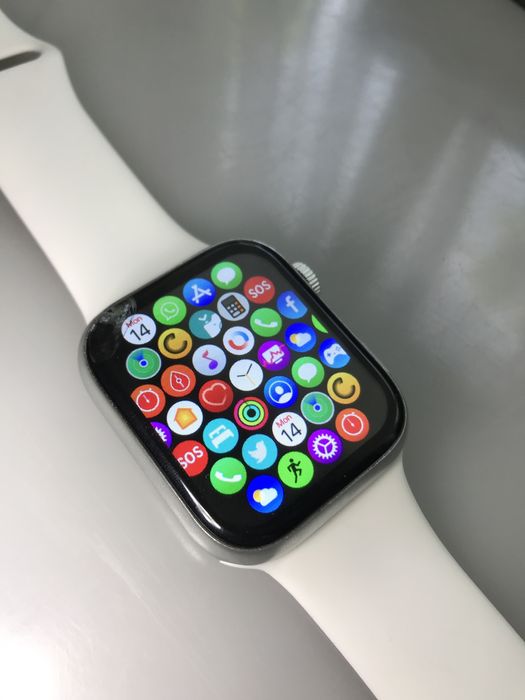 Годинник серій Watch8