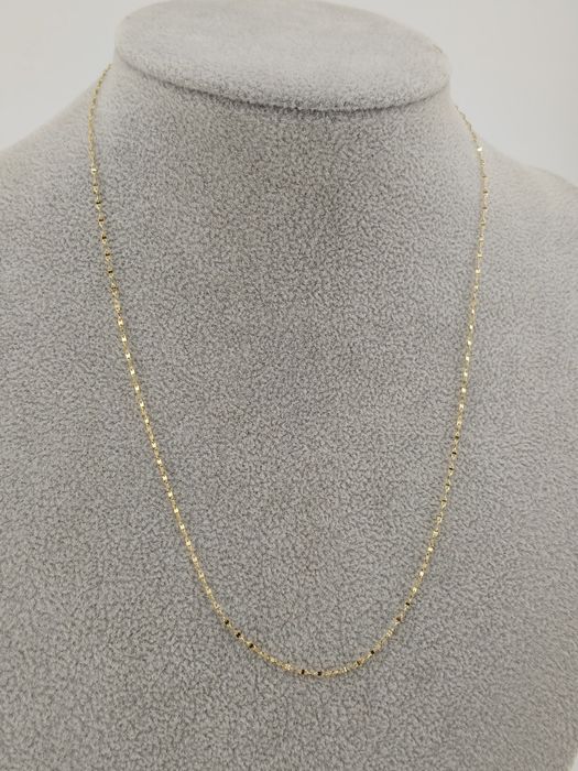 Złoty łańcuszek gucci