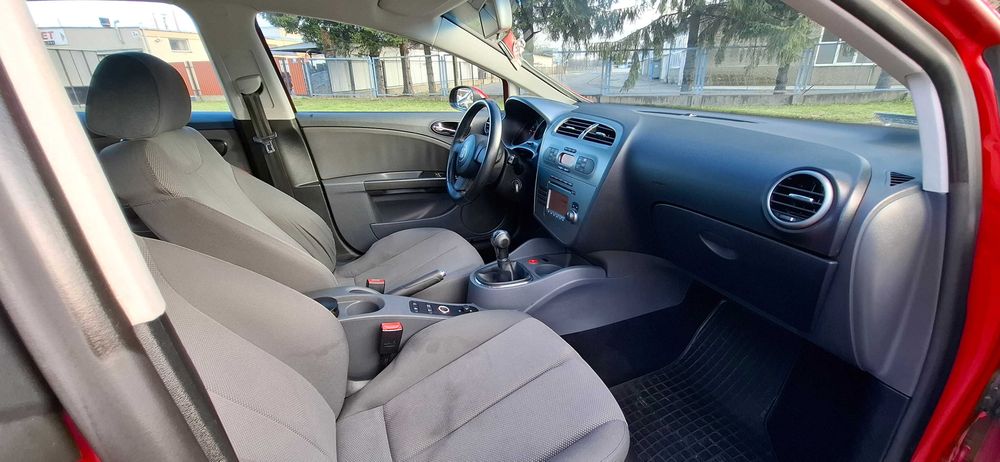 Seat Leon 2005r 1.6 MPI z gazem ! LPG ! 2x koła!