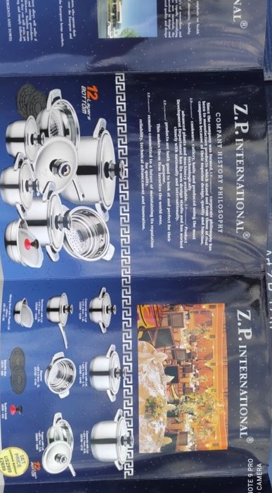 Новий набір кухонного посуду, виготовлений за технологією Zepter