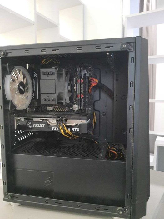 Продам ПК в комплекті (2 монітора + Системний блок)