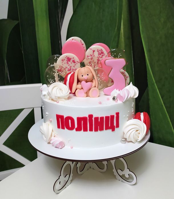 Торти на замовлення