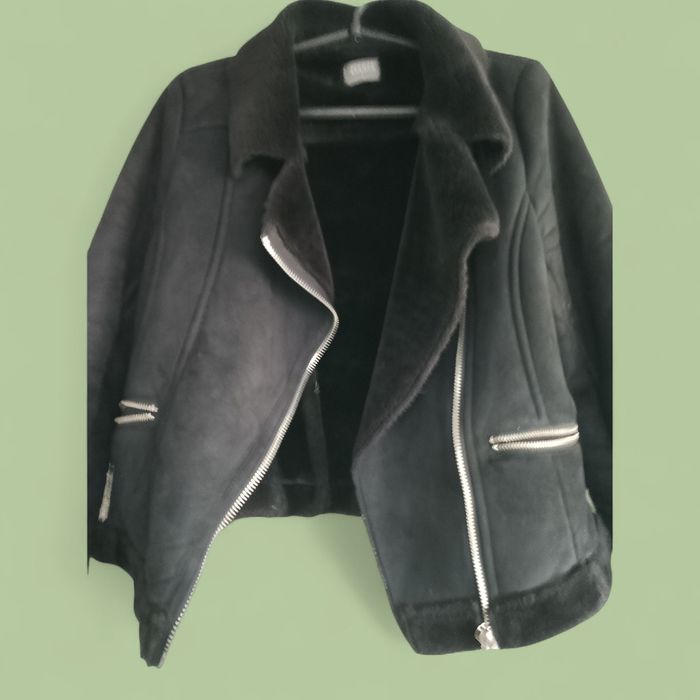 Продам куртку жіночу