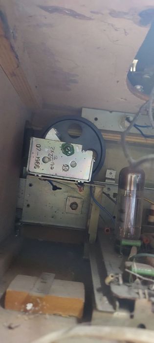 Радио-проигрыватель 1966 год