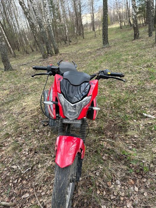 Мотоцикол спарк sp200r27