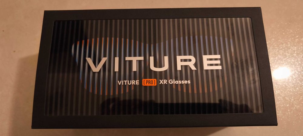 Okulary Viture Pro XR/AR 3D 130" 120 Hz, 4000 nitów, Harman Audio