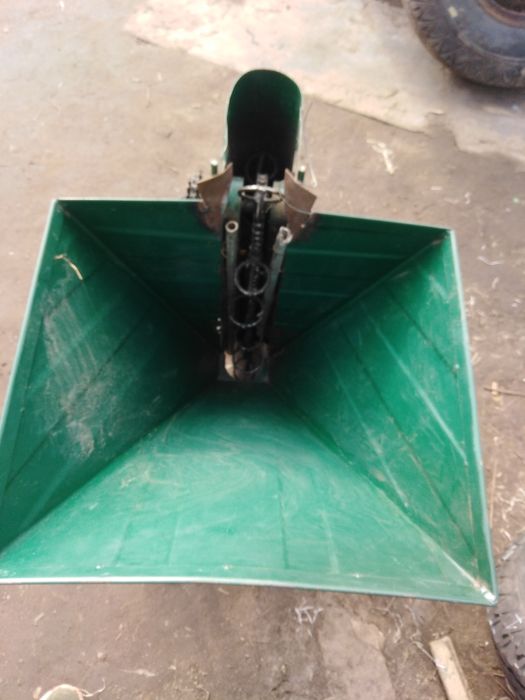 Картоплесаджалка, картофелесаджалка, картошкосажалка, сажалка, саджал