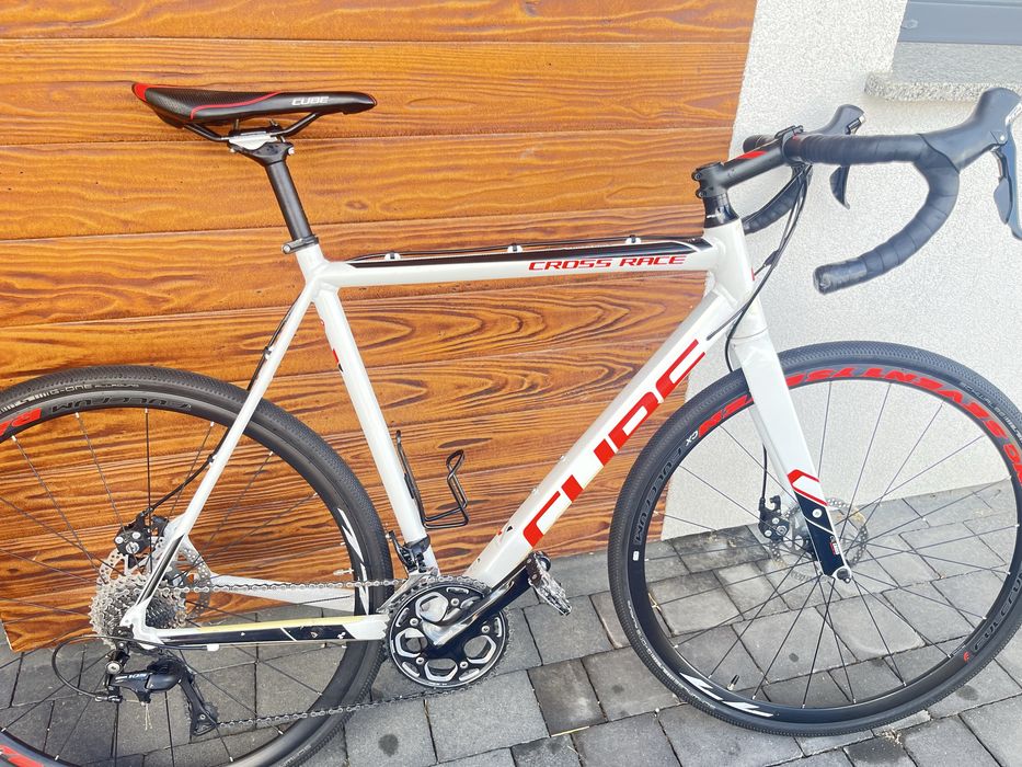 Cube Crose Race roz 59