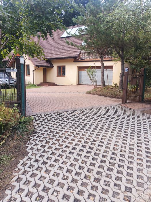 Do wynajęcia komfortowy, przestronny dom całoroczny o powierzchni 200 m² w Zawoi – tuż pod samą Babią Górą!