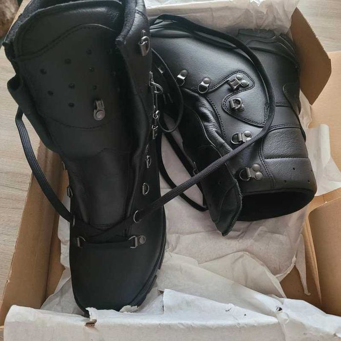 Botas táticas Core-Tex para Bombeiros, Guarda florestais, Militares.