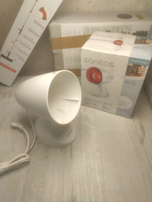 Lampa Sanitas Sil 06 na podczerwień