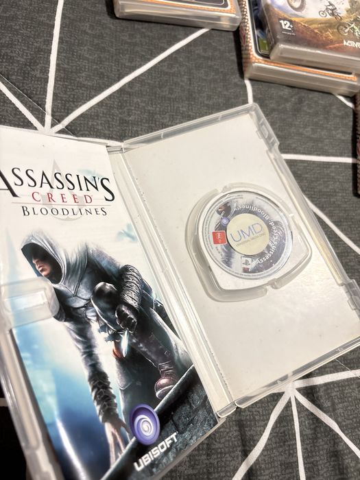 Assassin’s creed bloodlines (psp)