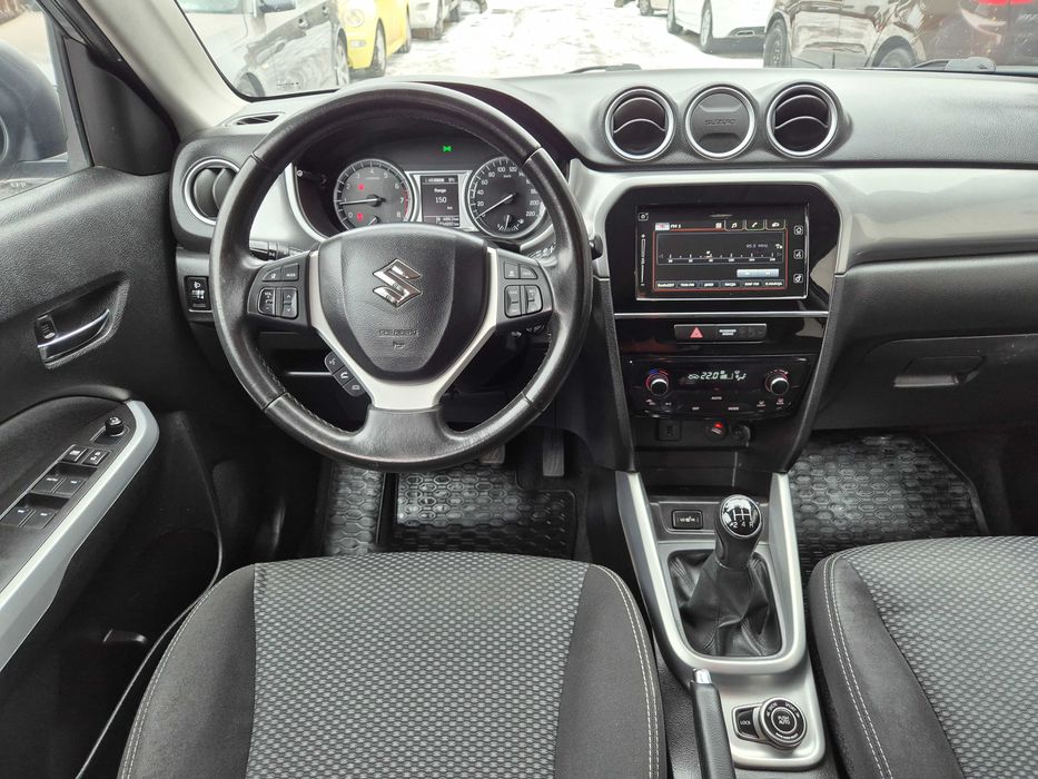 Suzuki Vitara 1.6 4x4 Kamera Hak Grz. Fotele Zadbana Zdrowa I WŁ Salon