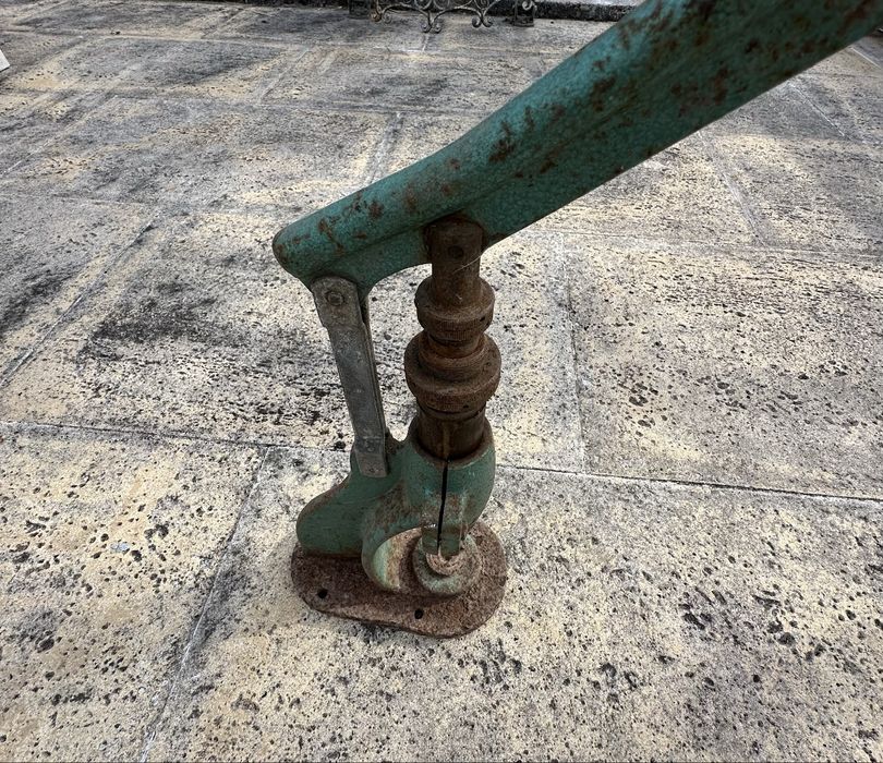 Ferramenta para carregar cartuchos antiga