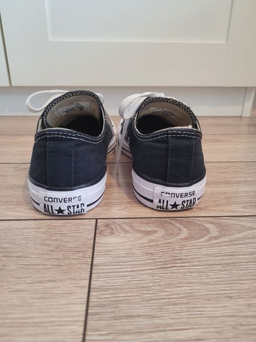 Czarne trampki converse