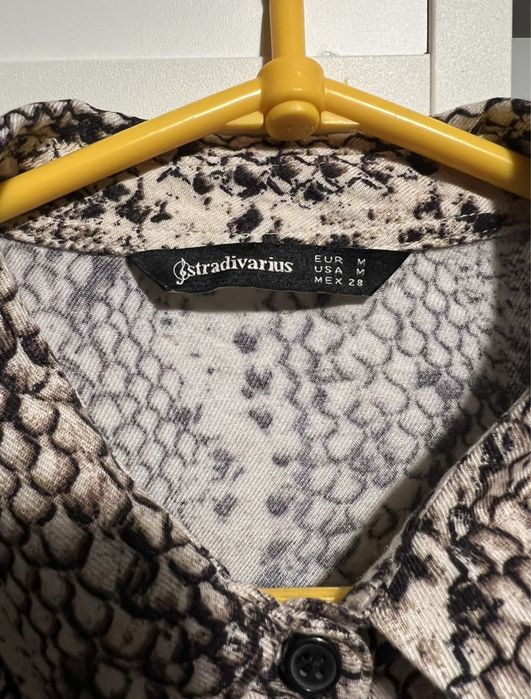 Sukienka damska Stradivarius