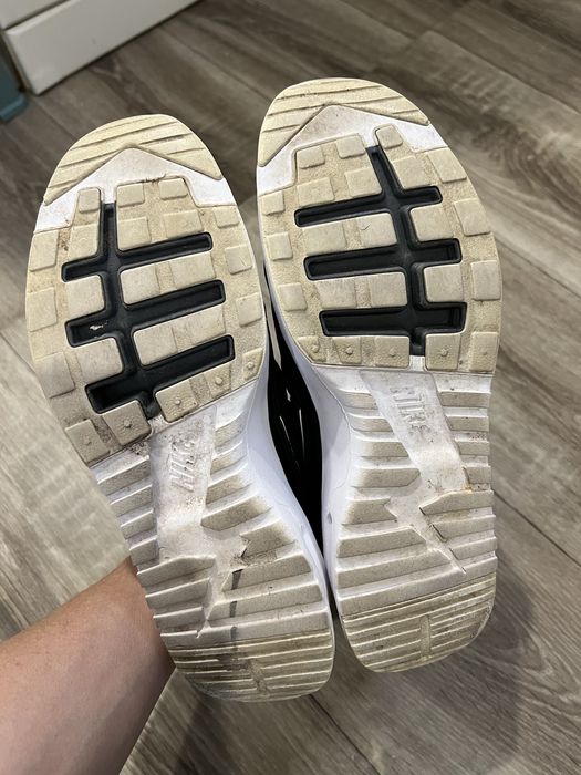Продам кросівки nike