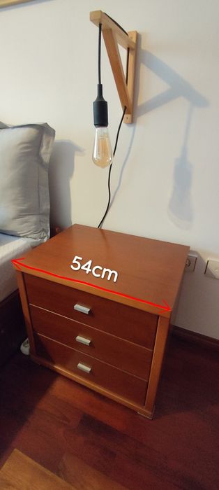 Conjunto cómoda e 2 mesas de cabeceira