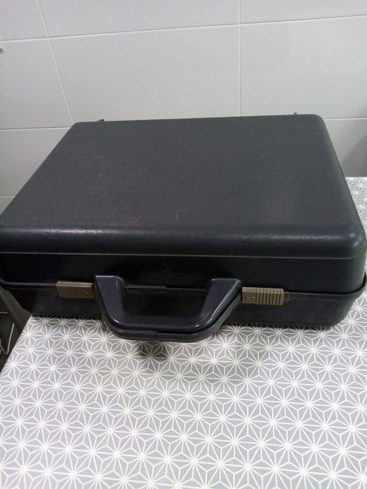 Maquina de escrever - Rover 8000