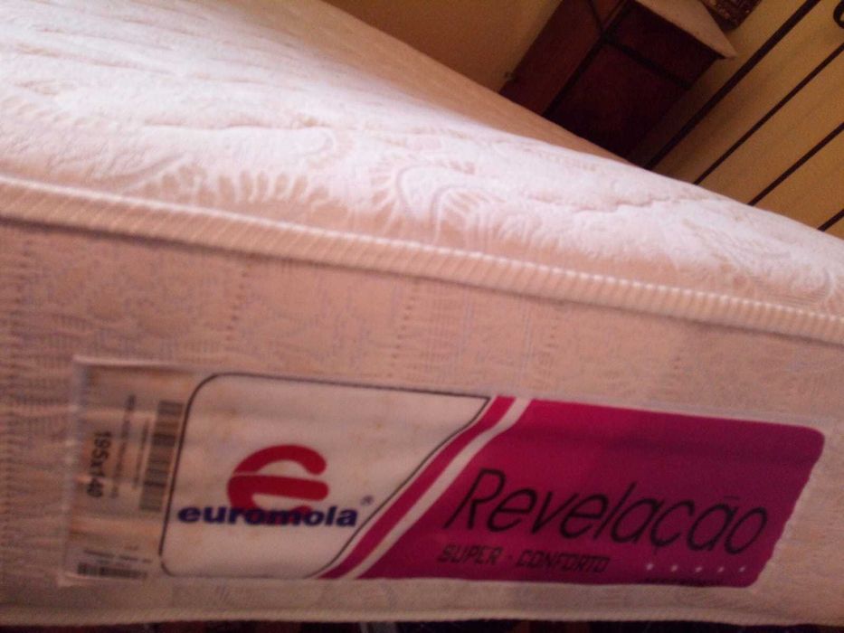 Cama+colchão+estrado