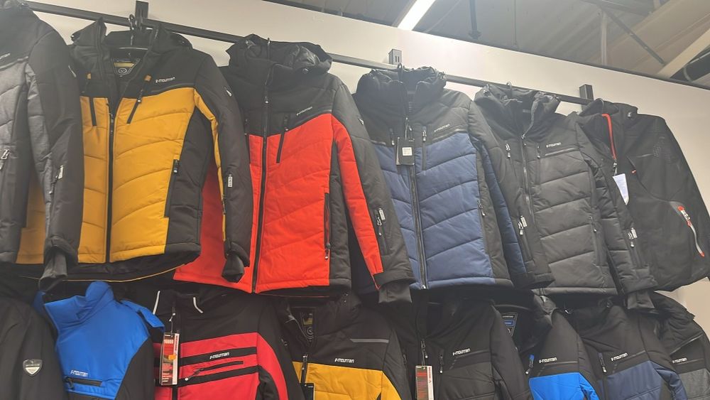 РОЗПРОДАЖ Лижна куртка до -30'утеплена ГІірськолижна куртка  костюм