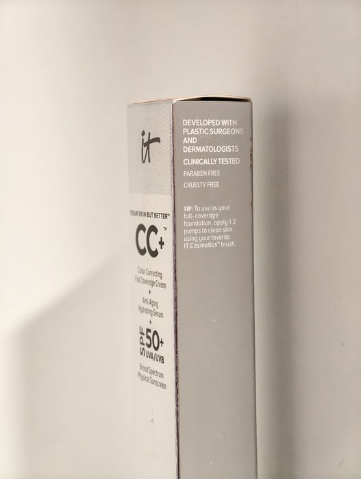 It cosmetics medium